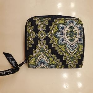 Vera Bradley small wallet